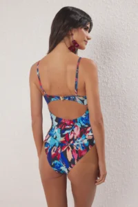 TRENDYOLMİLLA Floral Patterned Draped Strapless Covered Regular Swimsuit - Image 5