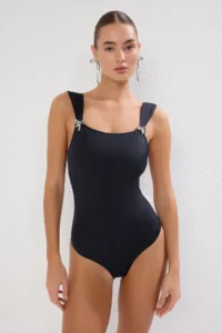 TRENDYOLMİLLA Black with accessories Square Neck Covered Regular Swimsuit - Image 2