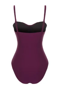 TRENDYOLMİLLA Plum Drapeli Strapless Covered Regular Swimsuit - Image 6