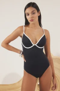 TRENDYOLMİLLA Black-White Color Bloklu balconette Covered hipster Swimsuit - Image 2