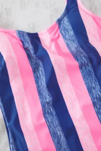 TRENDYOLMİLLA Striped Low-cut back U-Neck Covered Regular Swimsuit - Image 6