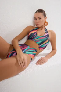 TRENDYOLMİLLA Tropical Patterned with accessories V-neck Covered Regular Mayokini - Image 2