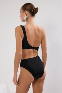 TRENDYOLMİLLA Black with accessories One Shoulder Covered Regular Mayokini - Image 4