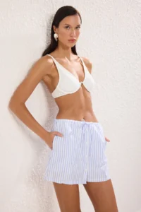 TRENDYOLMiLLA Striped Weaving buttoned Beach Mini Regular Waist Shorts & Bermuda