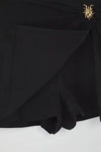 TRENDYOLMiLLA Black Weaving Accessory Detailed 100% Cotton Beach Mini High Waist Shorts & Bermuda - Image 7