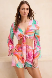 TRENDYOLMİLLA Tropical Patterned Weaving Binding Detailed Beach Blouse Shorts Set