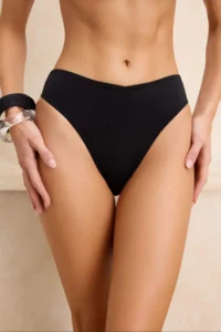 TRENDYOLMİLLA Black High Waist Regular High Leg Basic Bikini Bottom - Image 3