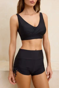 TRENDYOLMİLLA Black tunnelled bralette Covered Binding Detailed Shorts Bikini Set - Image 3