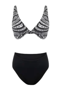 TRENDYOLMİLLA Ethnic Patterned balconette Covered High Waist Regular Bikini Set