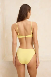 TRENDYOLMİLLA Yellow Premium with accessories Strapless Covered Regular Waist Regular Bikini Set - Image 4