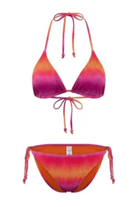 TRENDYOLMİLLA Abstract Patterned Triangle Covered Regular Waist Regular Bikini Set - Image 4