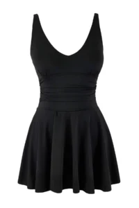 TRENDYOLMİLLA Black Drapeli V-neck Covered Basic Skirt Swimsuit - Image 5
