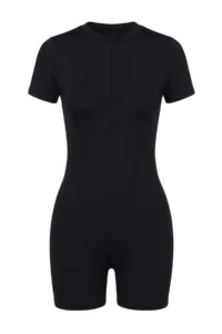 TRENDYOLMİLLA Black Zipper Detailed OF shorts Swimmer/Surfer Covered Basic Swimsuit - Image 5