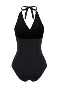 TRENDYOLMİLLA Black V-neck Covered Drapeli Regular Swimsuit - Image 6