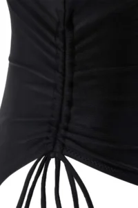TRENDYOLMİLLA Black Tunnel V-neck Covered Regular Swimsuit - Image 6