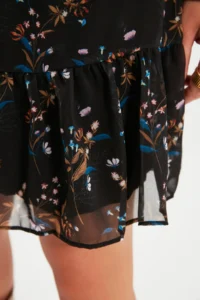 TRENDYOLMİLLA Black Dog collar Weaving Dress - Image 8