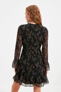 TRENDYOLMİLLA Black Dog collar Weaving Dress - Image 9