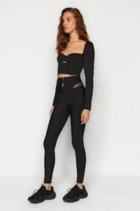 TRENDYOLMİLLA X Sagaza Studio Black Shaping Tulle Detailed Full Size Sports Leggings - Image 4