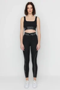 TRENDYOLMİLLA X Sagaza Studio Black Shaping Sports Leggings with Cord Piping Detail and Push Up Stitching - Image 2