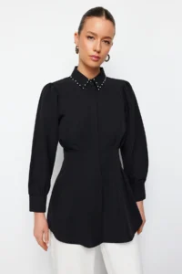 Trendyol Modest Black Waisted Pearl Detailed Weaving Shirt - Image 2