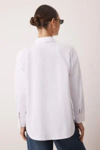 Trendyol Modest White Front Piping Detailed Weaving Shirt - Image 4