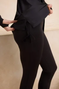 Trendyol Modest Black Fully Closed Performance Knitting Lycra 4 Sets Swimsuit Set - Image 4