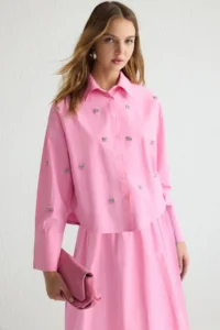 Trendyol Modest Pink Stone Accessory Detailed Weaving Shirt