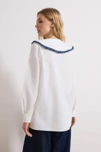 Trendyol Modest Ecru Ribbon Detailed Baby Collar Shirt - Image 4