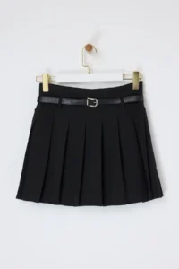 Drop by TrendyolMilla Black Arched pleated Weaving Mini Shorts Skirt - Image 3