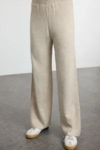 TRENDYOLMİLLA Stone Wide Pattern Basic Knitwear Bottom - Top Set - Image 3