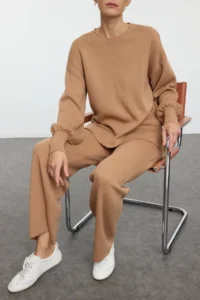 TRENDYOLMİLLA Camel Wide Pattern Basic Knitwear Top and Bottom Set