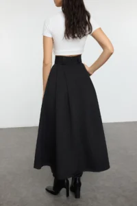 TRENDYOLMiLLA Black pleated Maxi Size Weaving Skirt - Image 4