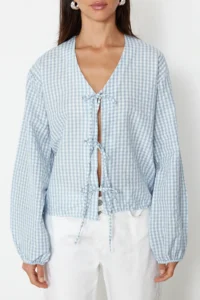 TRENDYOLMİLLA Light Blue Front tied up Weaving Shirt - Image 5