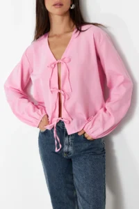 TRENDYOLMİLLA Light Pink Front tied up Weaving Shirt - Image 4