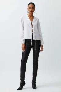 TRENDYOLMİLLA White Front tied up Weaving Shirt - Image 6