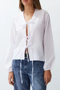 TRENDYOLMİLLA White Front tied up Weaving Shirt - Image 8