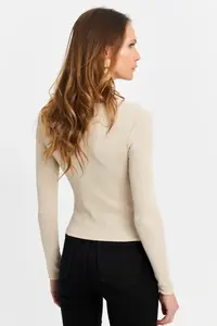 Cool & Sexy BUTTON with accessories CROSS COLLAR Blouse - Image 4