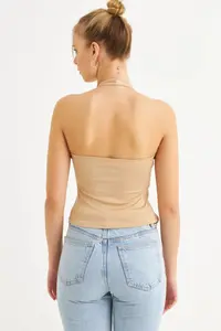 Cool & Sexy Women Stone Boyun Sleeveless Crop Blouse - Image 4