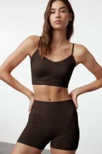 TRENDYOLMİLLA Dark Brown seamless/Seamless Rope Sleeveless Knitting Bustier - Image 3