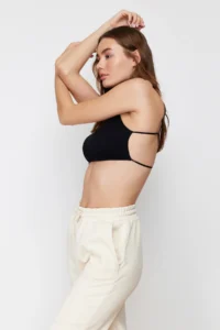 TRENDYOLMİLLA Black seamless Rope Sleeveless Back Detailed Without underwire Wireless bralette Knitting Bra - Image 5
