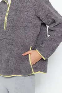 TRENDYOLMİLLA Gray Plush Knitting Sports Sweatshirt - Image 4