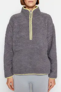 TRENDYOLMİLLA Gray Plush Knitting Sports Sweatshirt - Image 8