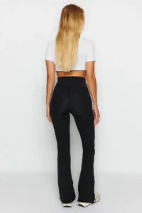 TRENDYOLMİLLA Black Shaping Hem Snap Button Detailed flared leg Yoga Knitting Sports Leggings - Image 7