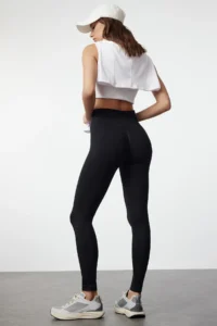 TRENDYOLMİLLA Black seamless/Seamless Push Up Full Size Knitting Sports Leggings - Image 2