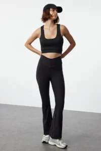 TRENDYOLMİLLA Black Brushed Soft Waist Extra Shaping flared leg Yoga Knitting Sports Leggings - Image 5