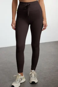 TRENDYOLMİLLA Brown Brushed Soft Material Pocket and Binding Detailed Full Size Knitting Sports Leggings - Image 4