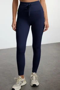 TRENDYOLMİLLA Navy Blue Brushed Soft Material Pocket and Binding Detailed Full Size Knitting Sports Leggings - Image 4