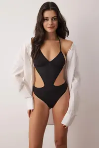 TRENDYOLMİLLA Black Micro Binding Detailed Bodysuit .D.00019 - Image 2