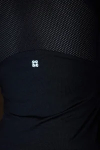 TRENDYOLMİLLA Black Micro Back Net and Reflector Print Detailed Knitting Sports Top/Blouse - Image 7