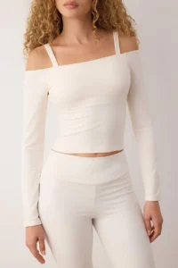 TRENDYOLMİLLA Ecru Soft Brushed Material Strap Detailed with Inside Pad Sports Knitting Top/Blouse - Image 4